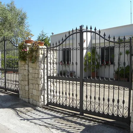Casa Vacanze Aurora Holiday home Andrano
